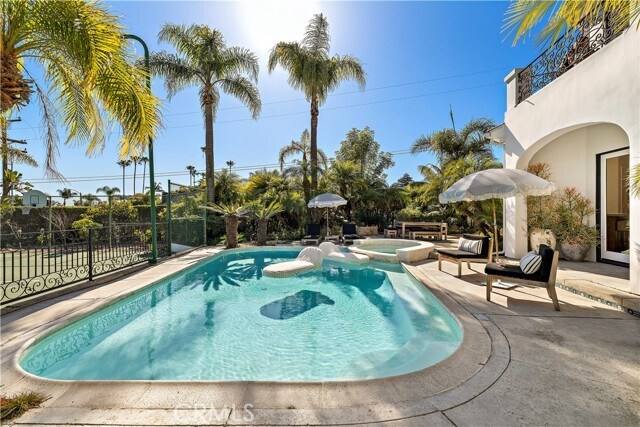 Building Photo - 31941 Paseo Cielo