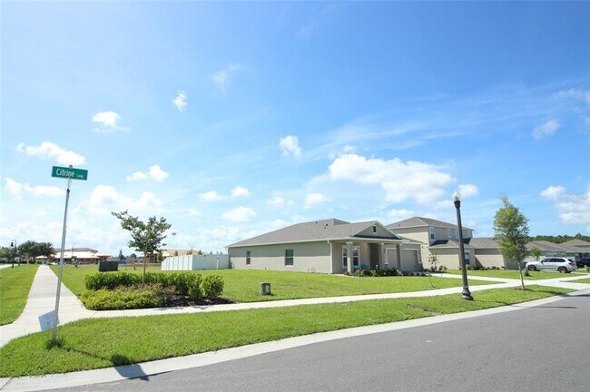 Building Photo - 404 Citrine Lp