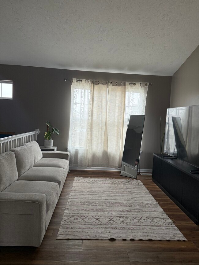 Building Photo - 10814 Potter St