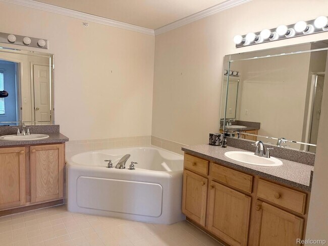 Building Photo - 3930 Forester Blvd