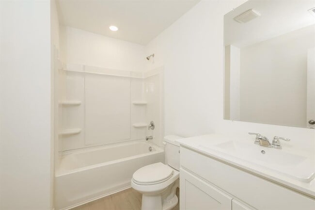 Building Photo - 12528 Huntington Rdg Wy