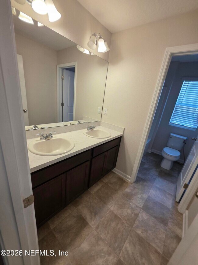 Building Photo - 2537 Wisdom Ct