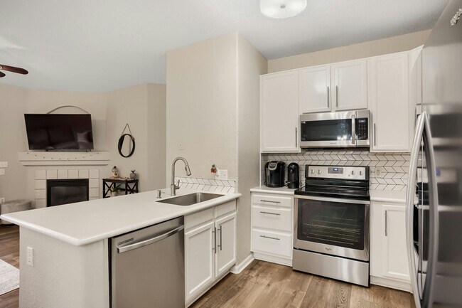 Building Photo - 3580 Boulder Cir