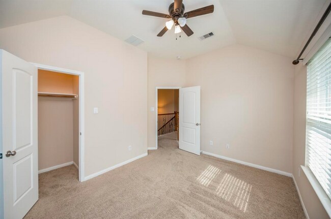 Building Photo - 4826 Sequoia Park Ln