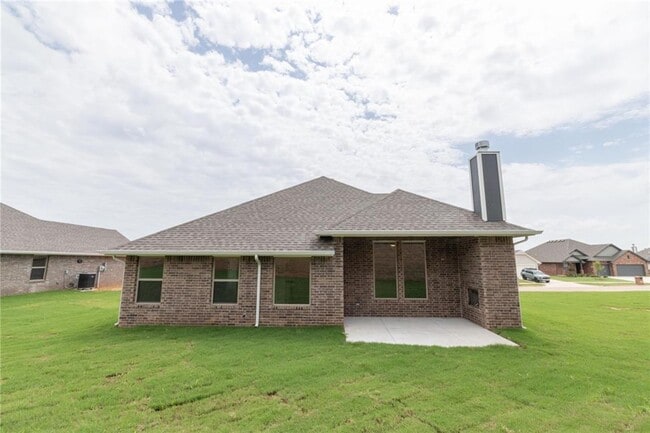 Building Photo - 8233 Hazelwood Way