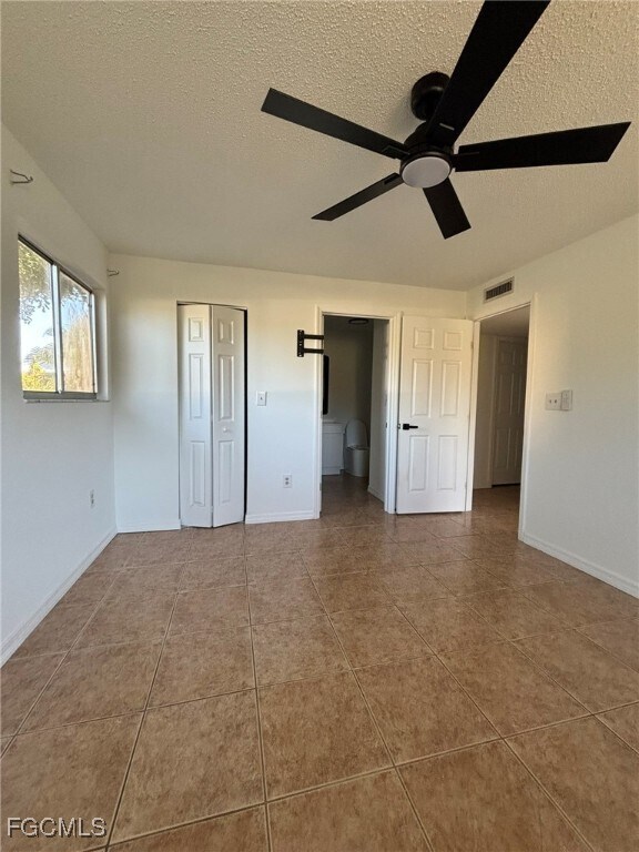 Building Photo - 5713 Foxlake Dr