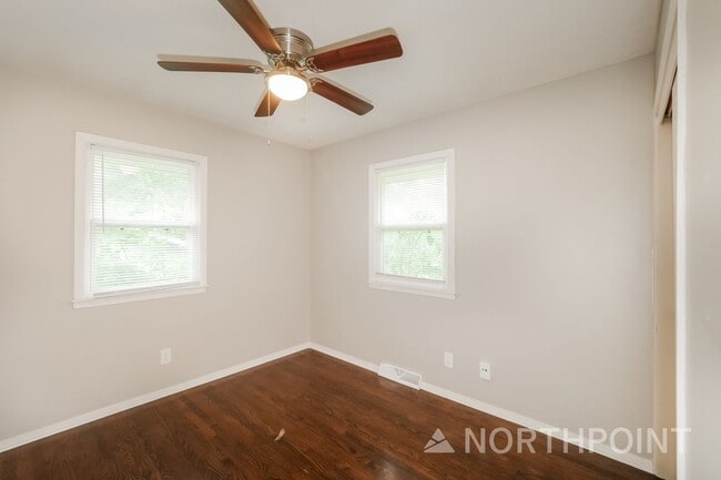 Building Photo - 3 BR/1.5BA | Newly Renovated Single Family Home | 2- Car Covered Parking | Gated backyard