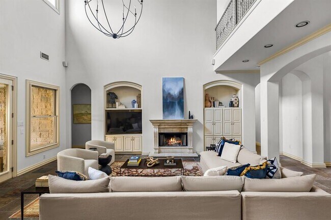 Building Photo - 5902 Saratoga Cove