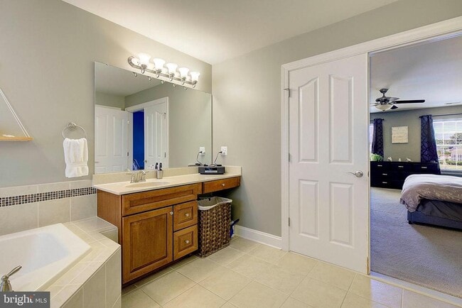 Building Photo - 3104 Lawrin Ct