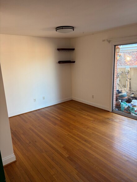 Building Photo - 2100 Grove Ave