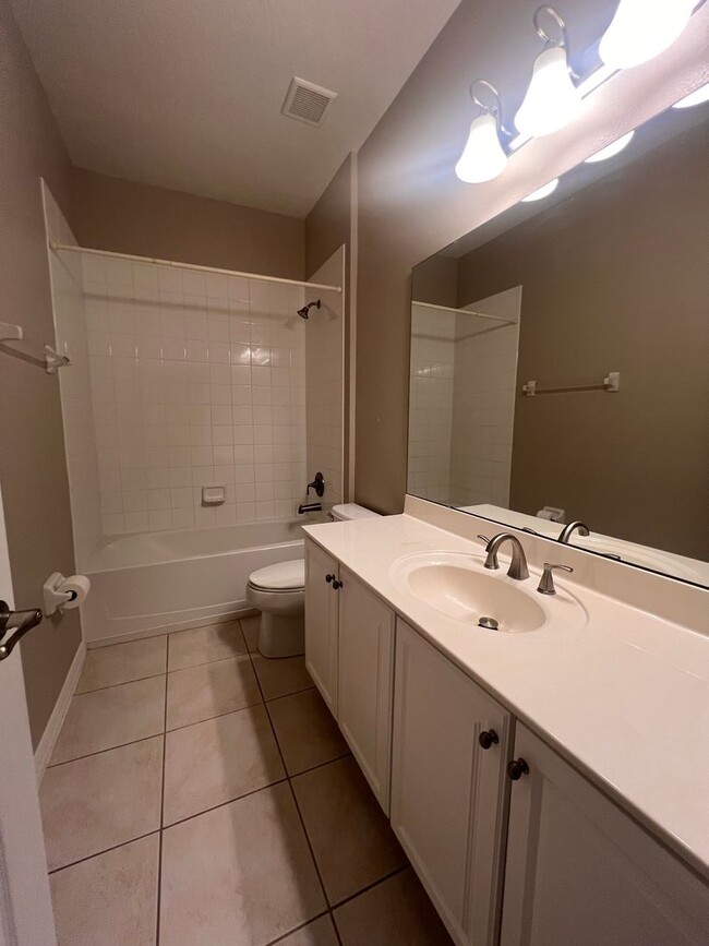 Building Photo - Fantastic 3 bed/ 2bath in Bellalago