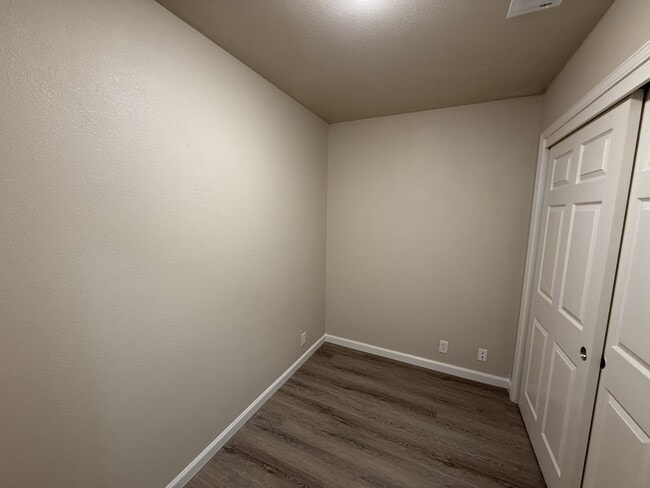 Building Photo - 3058 Helena Way