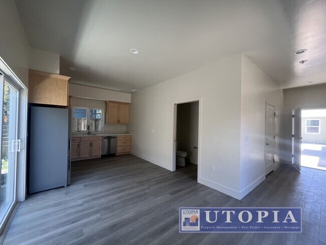 Building Photo - Brand New Beautifully Designed 2 Bedroom, 1.5 Bathroom Home in Westside Santa Cruz