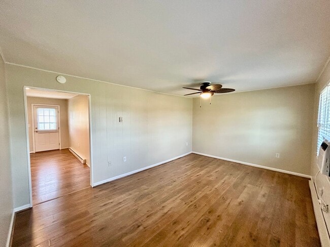 Building Photo - Quiet Duplex In Mt. Sterling!