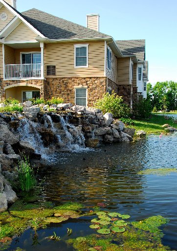 Building Photo - Twin Ponds Apartments