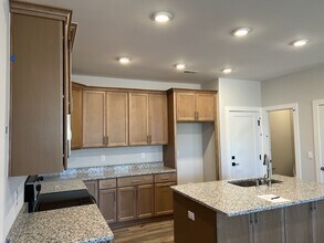 Building Photo - 1539 Patchings Ln