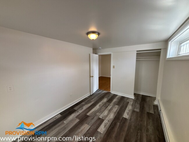 Building Photo - 1000 Linda Lee Dr