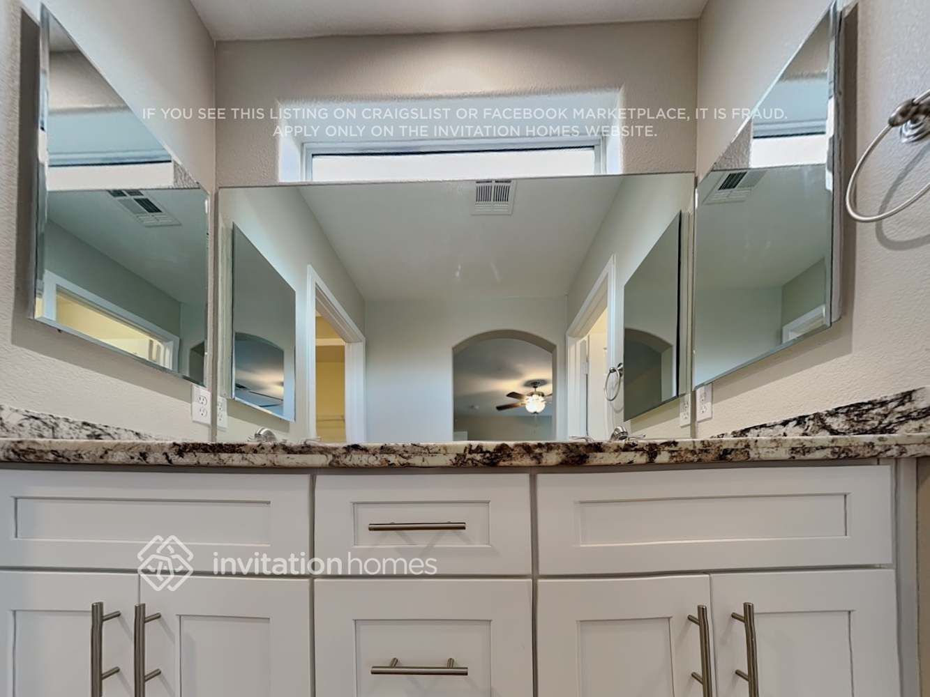 Building Photo - 10437 Chandra Ave