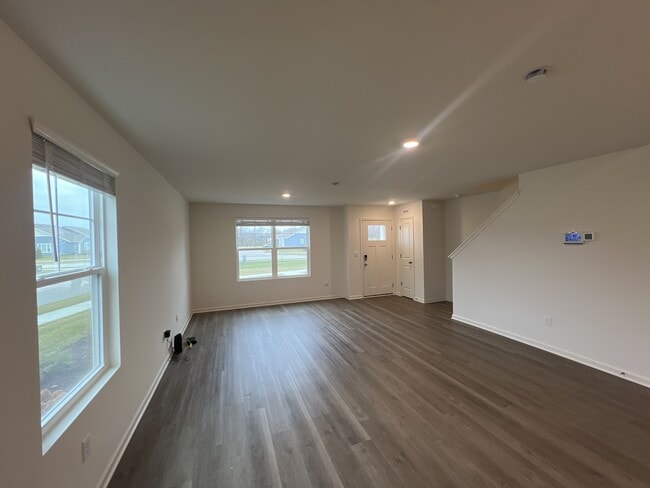 Building Photo - 1140 58th Rd