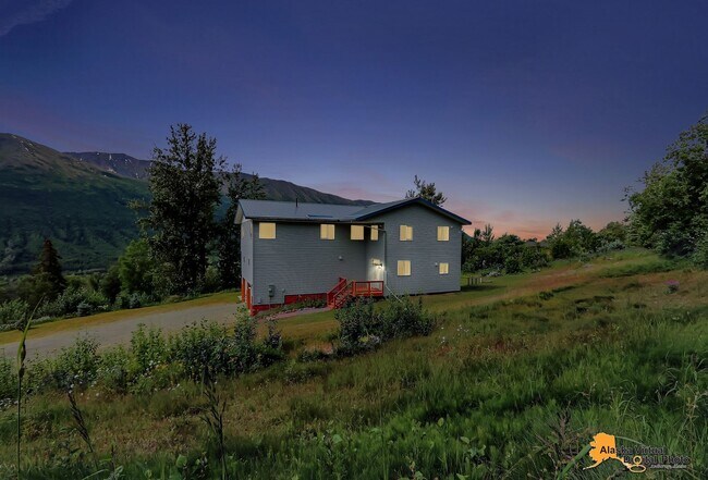 Primary Photo - Eagle River Valley Oasis