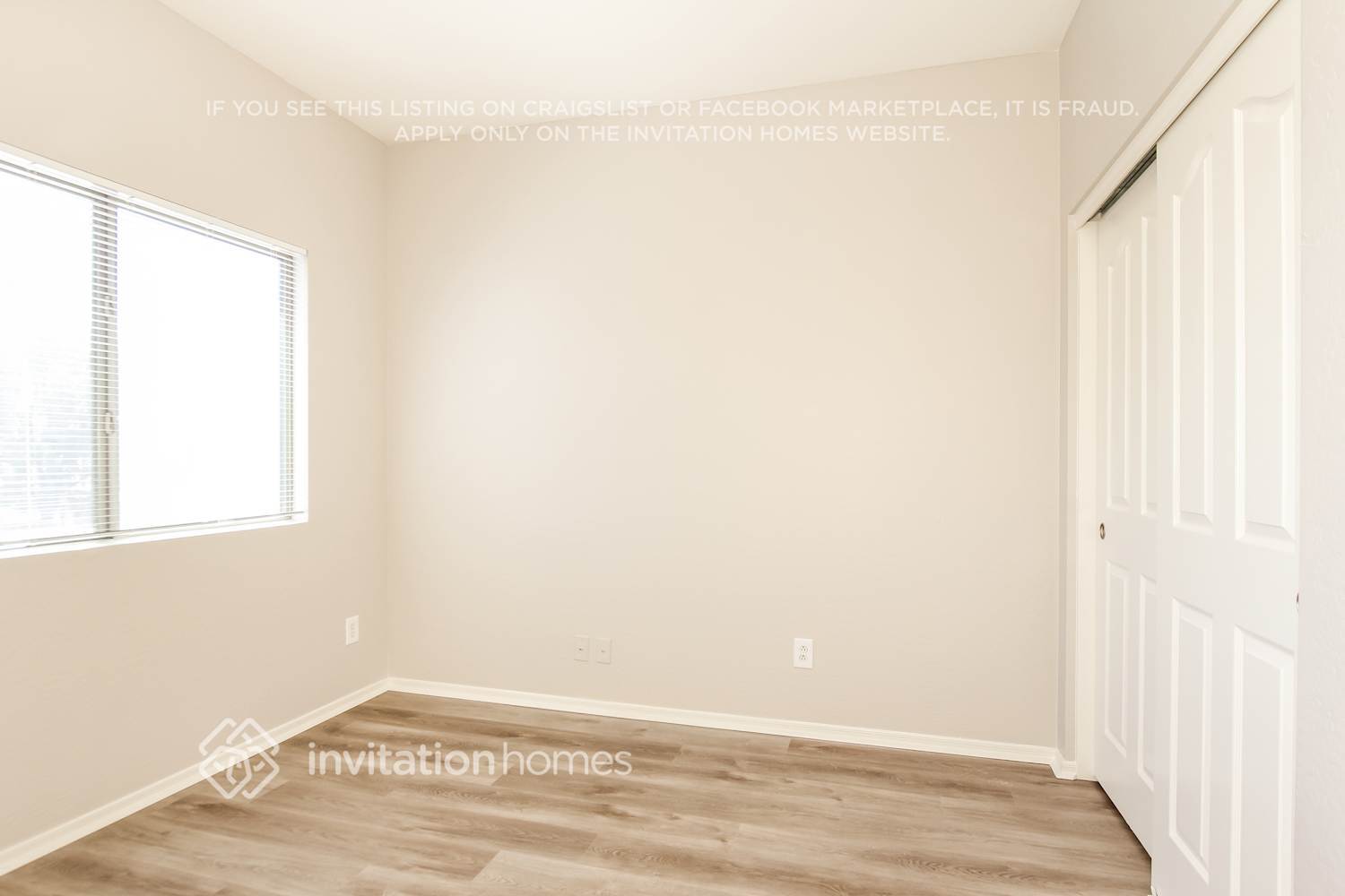 Building Photo - 13050 W Larkspur Rd