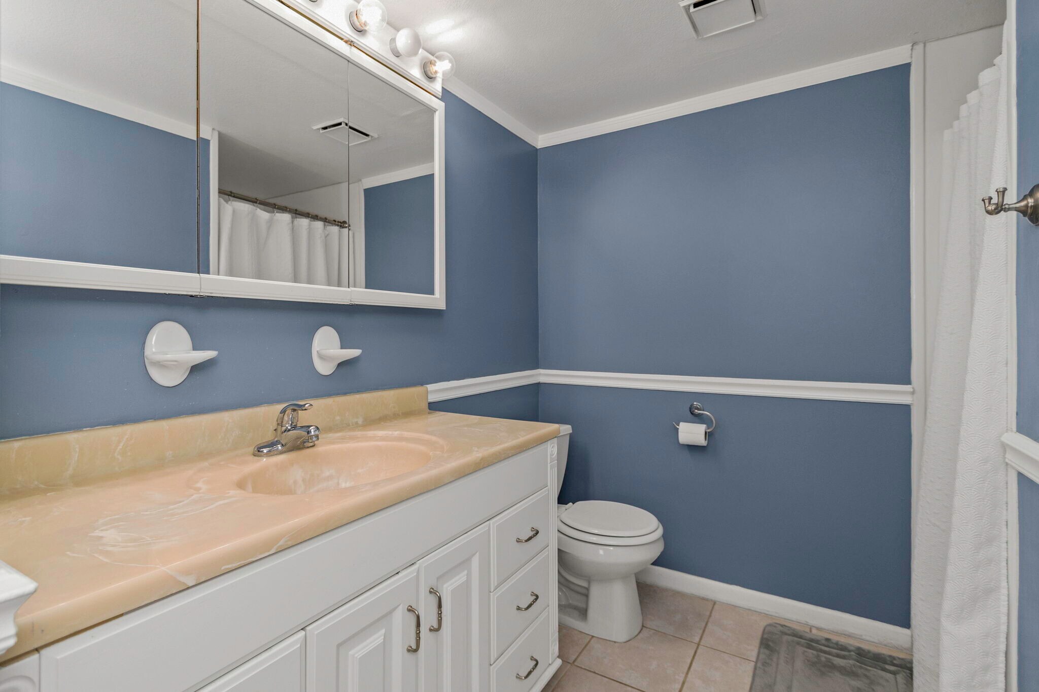 Building Photo - 12300 Park Blvd