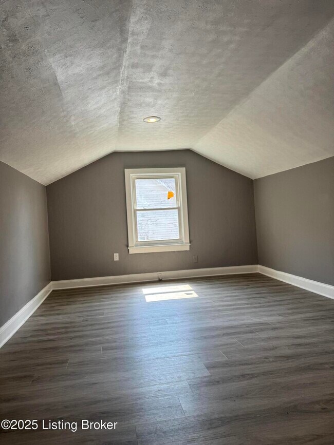 Building Photo - 111 N 43rd St