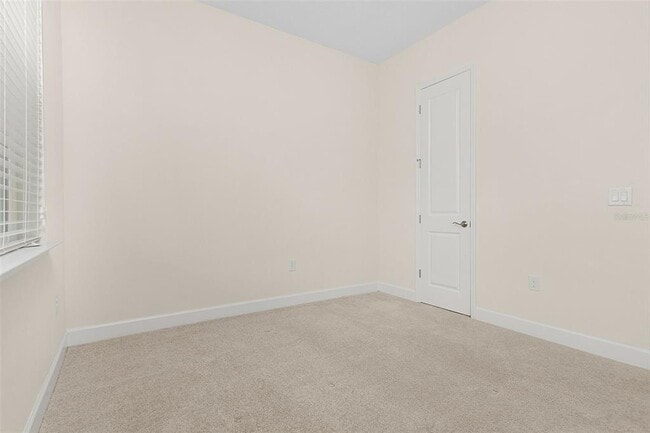 Building Photo - 13813 Benavente Ave