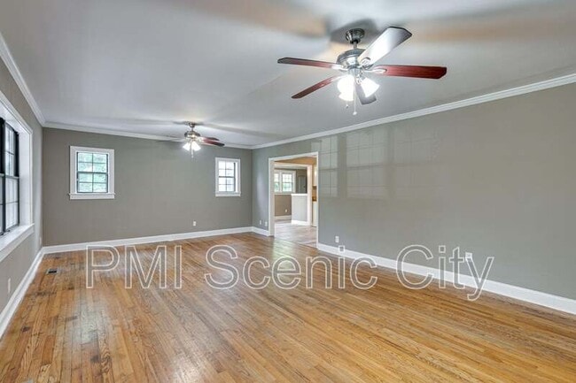 Building Photo - 4717 Beverly Kay Dr