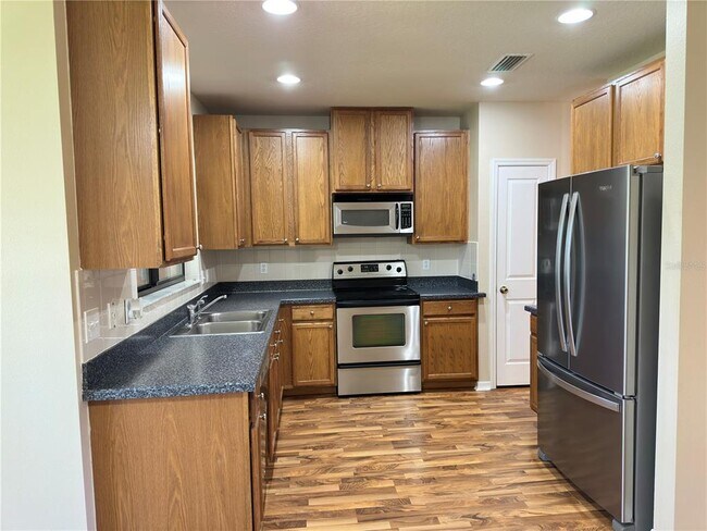 Building Photo - 30211 Goodwick Way