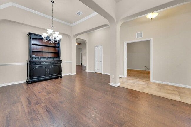 Building Photo - 5454 Red Rose Trail