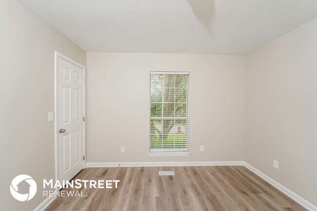 Building Photo - 4718 Innsbrooke Pkwy