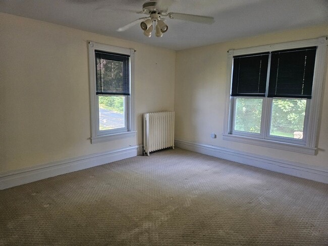 Building Photo - 4 Bedroom Home in Warriors Mark