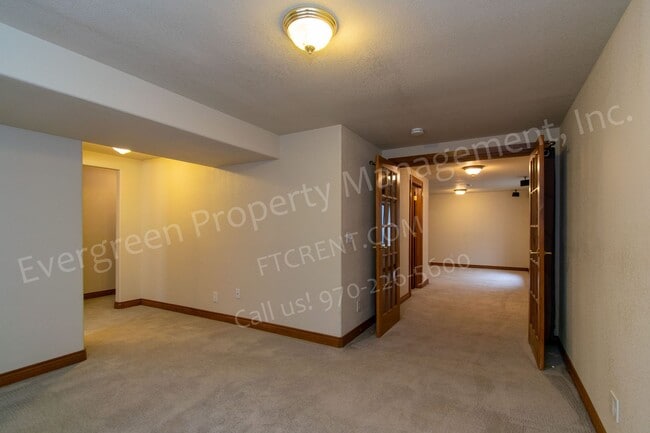 Building Photo - 2371 Turquoise St