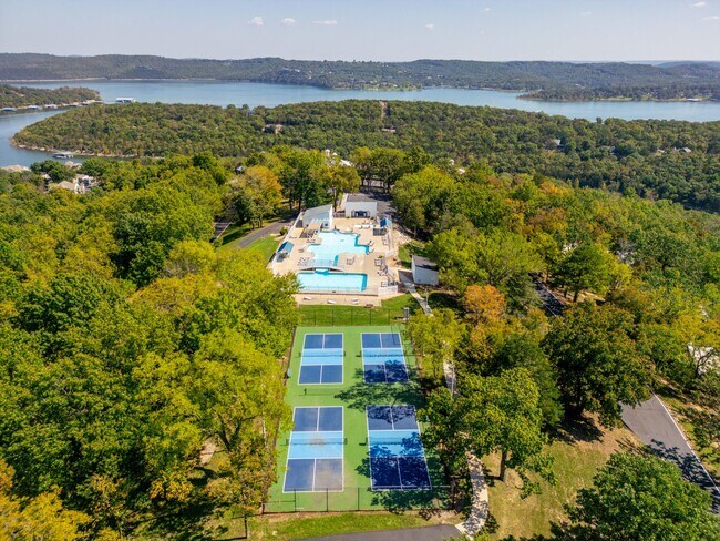 Building Photo - 235 Ozark Mountain Resort Dr