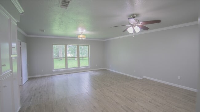 Building Photo - 3406 Deerwood Ln