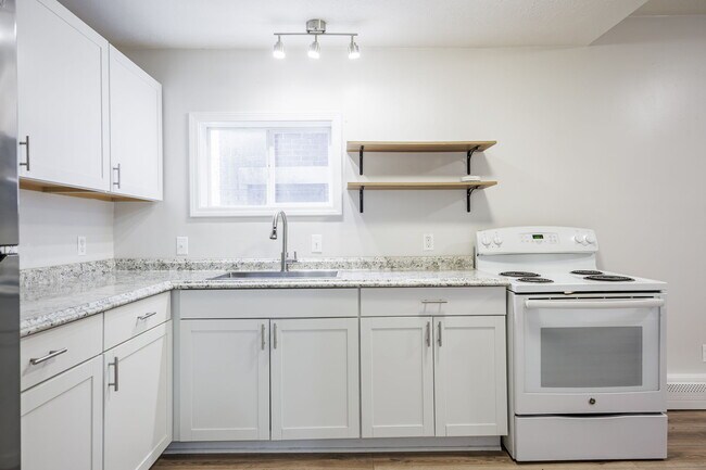 Building Photo - 361 Broadway