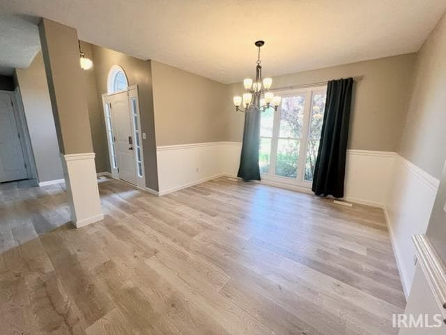 Building Photo - 8933 Shadow Ridge Dr