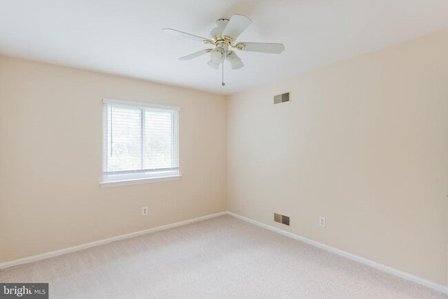 Building Photo - 116 Talgrath Ct