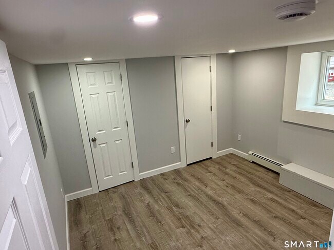 Building Photo - 78 McKinley Ave