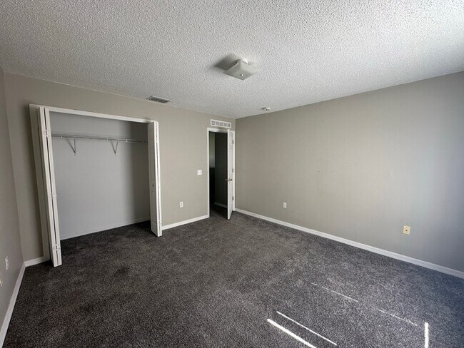 Building Photo - Two-Story Corner Lot!