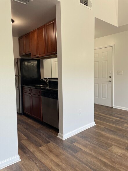 Building Photo - 11901 4th St N