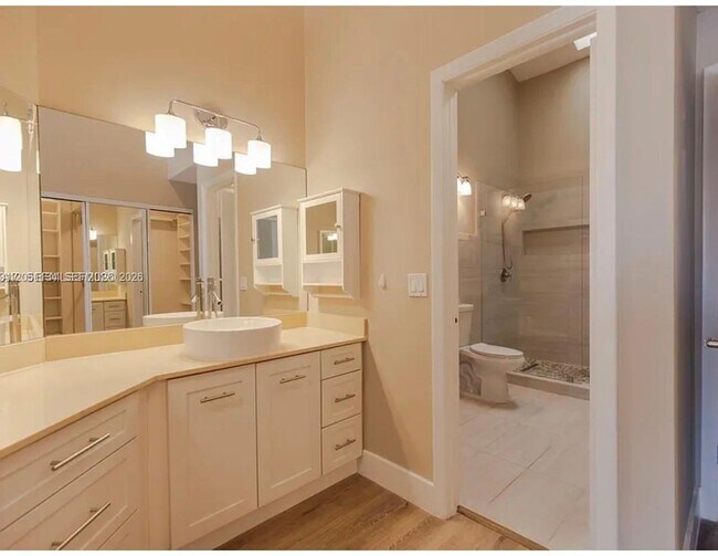 Building Photo - 3525 Magellan Cir