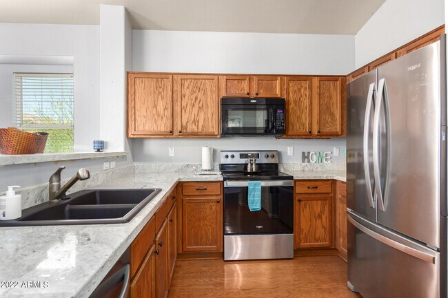 Building Photo - 34923 N 30th Ave