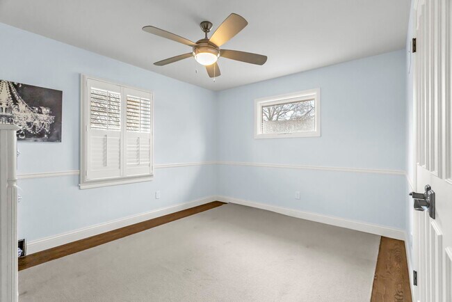 Building Photo - 6661 Woodson Dr