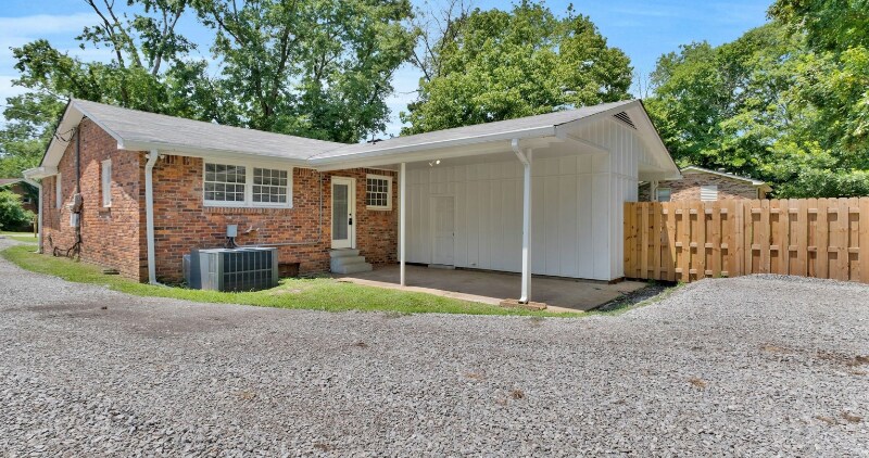 Building Photo - 618 Harpeth Bend Dr