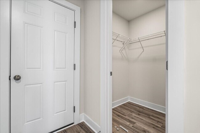 Building Photo - BRAND NEW TOWNHOME for LEASE