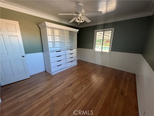 Building Photo - 8541 Orangewood Ave