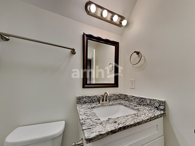 Building Photo - 69 Rivers End Way