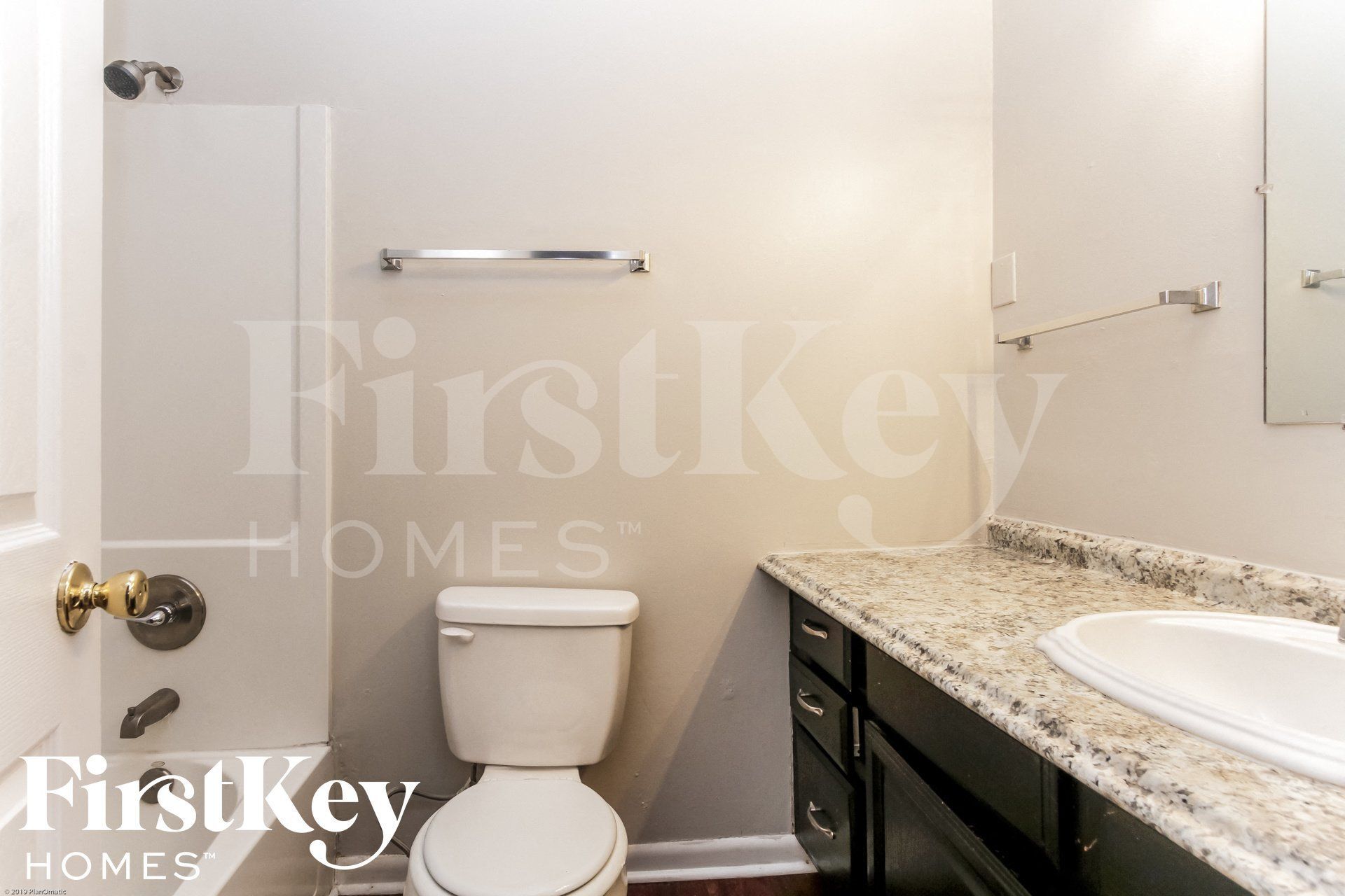 Building Photo - 4913 Victoria Rd